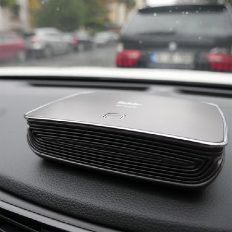 Araç içi hava temizleyici